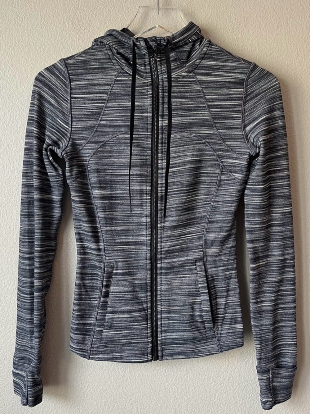 Lululemon Heathered Blach, Gray & White Nulu Defined Hooded Jacket Size 10